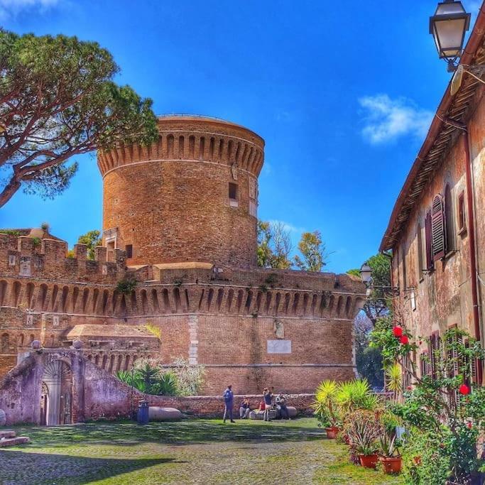 Sea Of Rome - Holiday Home Lido di Ostia Bagian luar foto